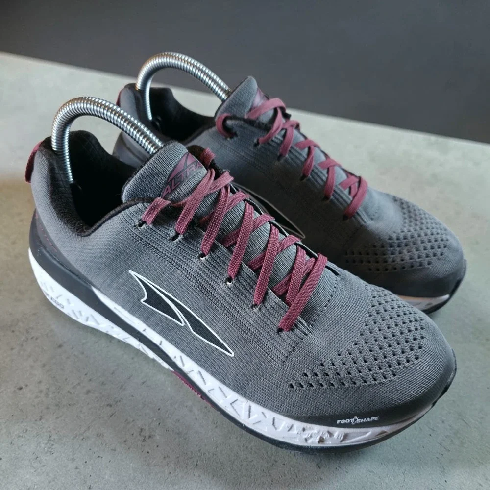 Altra Gray Burgundy‎ Running Hiking Shoes Women's Size 8 Sneakers ALW1948G220